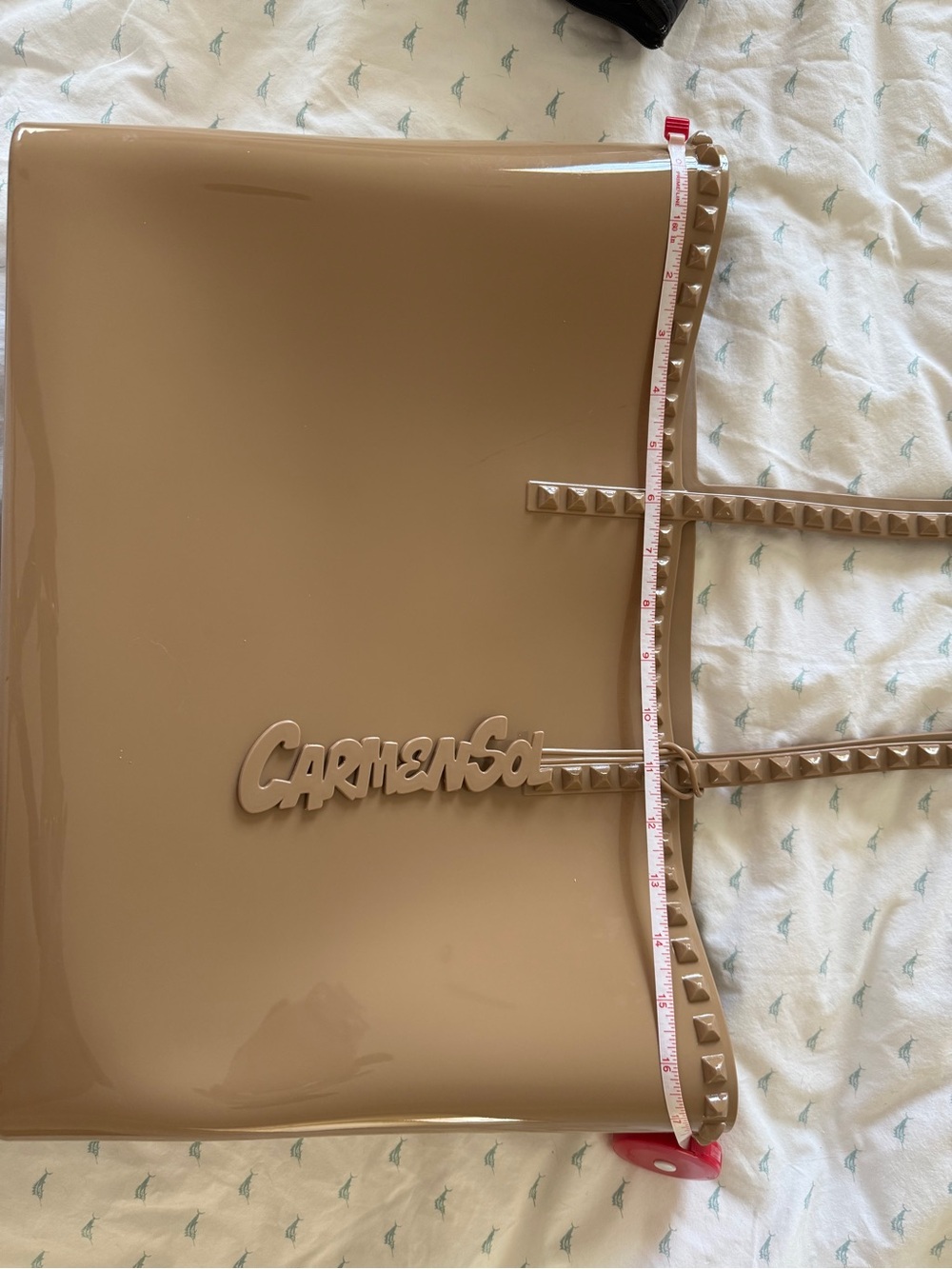 Carmen Sol Glossy Stud-Trim Jelly Large Camel Tote with Logo Charm - Picture 12 of 16